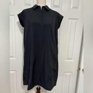 Athleta at Leisure Black 2 POCKET Mini Dress Size Small. Lightweight